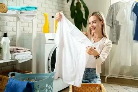 Как избежать быстрого износа одежды при стирке