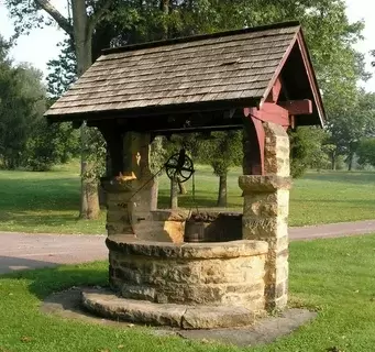 Колодец или скважина: как выбрать идеальный водный источник для дачи