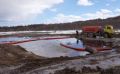 На Сахалине отбирают пробы почвы и воды на месте разлива нефти