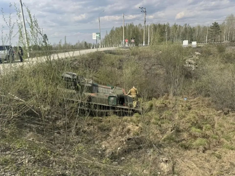 В Хабаровском крае транспорт лесоохраны съехал в кювет – пострадали 8 человек
