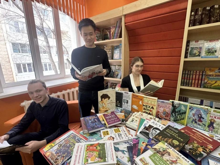Региональный книжный марафон для детей «Попади в переплёт!» стартовал в Хабаровском крае Региональный книжный марафон для детей «Попади в переплёт!» стартовал в Хабаровском крае