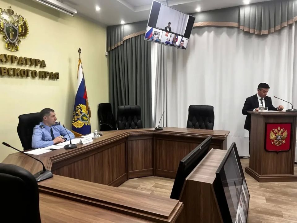 В Хабаровске состоялось заседание межведомственной рабочей группы В Хабаровске состоялось заседание межведомственной рабочей группы