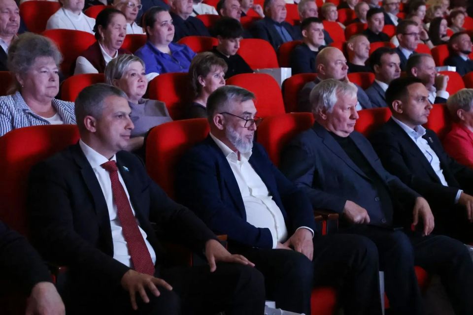 Индустриальному району Хабаровска – 90 лет Индустриальному району Хабаровска – 90 лет