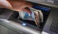 ЦБ рекомендовал банкам усилить контроль за операциями клиентов с наличными