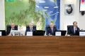 Куда пойдут миллиарды: в Хабаровском крае увеличили расходы на зарплаты бюджетникам, строительство соцобъектов и ремонт дорог