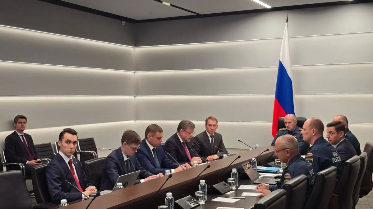Александр Козлов: регионы Амурского бассейна переходят на режим усиленного мониторинга уровня воды