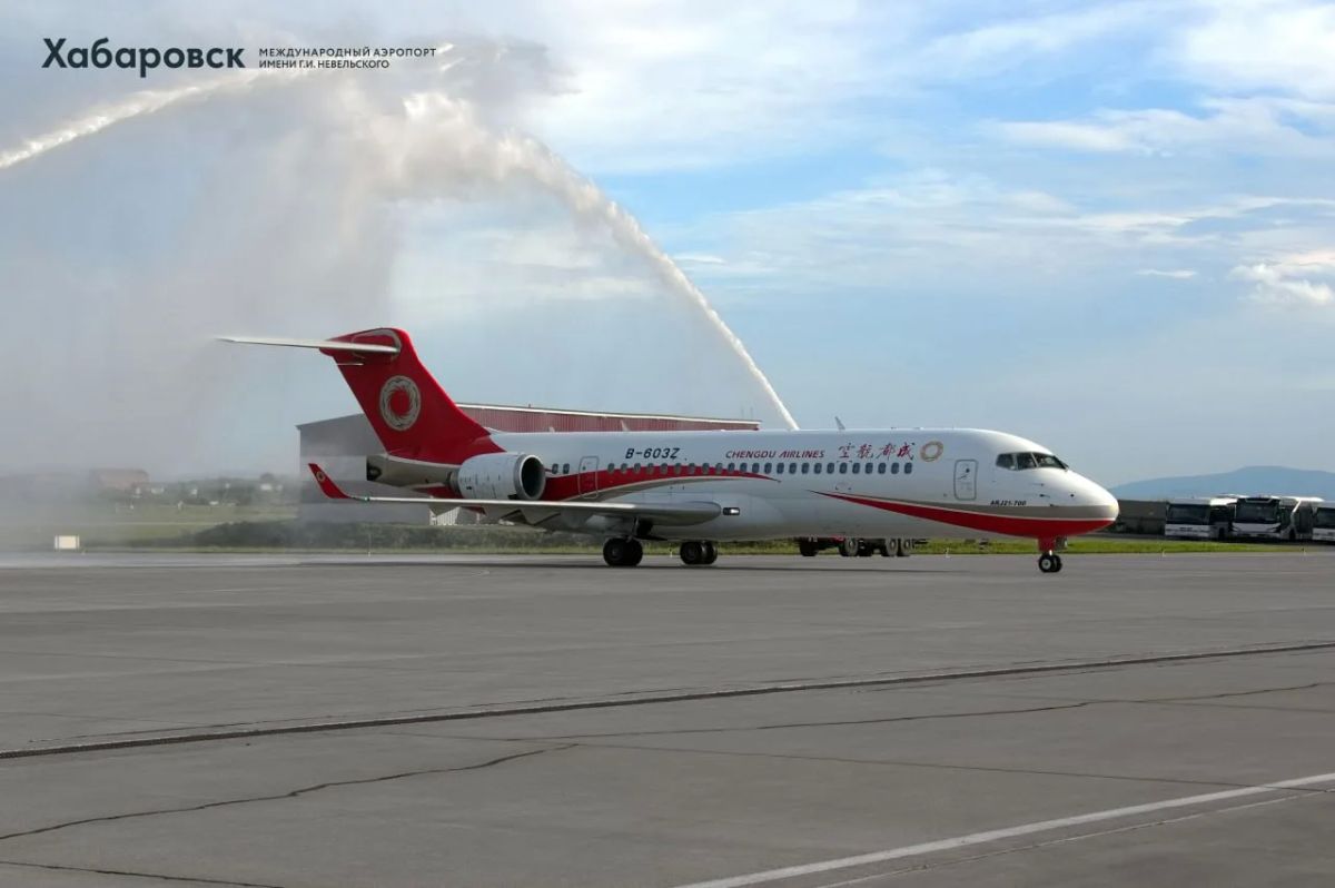Китайская авиакомпания Chengdu Airlines начала полёты из Хабаровска