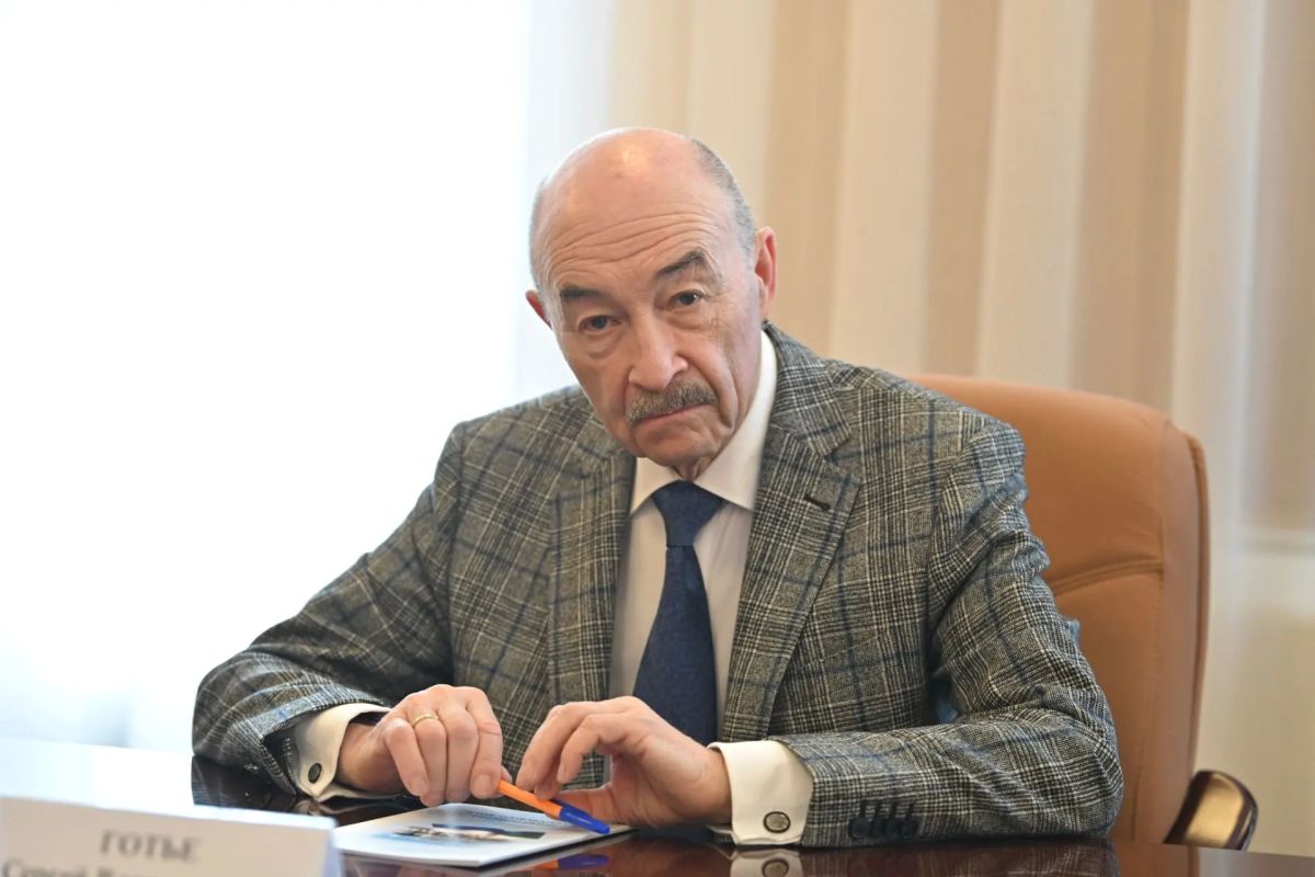 Дмитрий Демешин: Пересадка сердца должна стать следующим этапом развития трансплантологии в Хабаровском крае Дмитрий Демешин: Пересадка сердца должна стать следующим этапом развития трансплантологии в Хабаровском крае