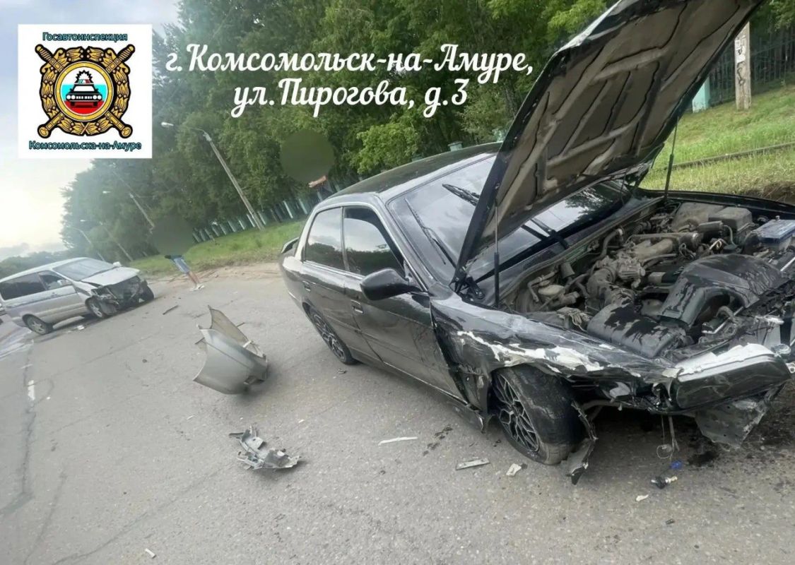 Пенсионер не уступил дорогу и врезался в Chaser в Комсомольске Пенсионер не уступил дорогу и врезался в Chaser в Комсомольске