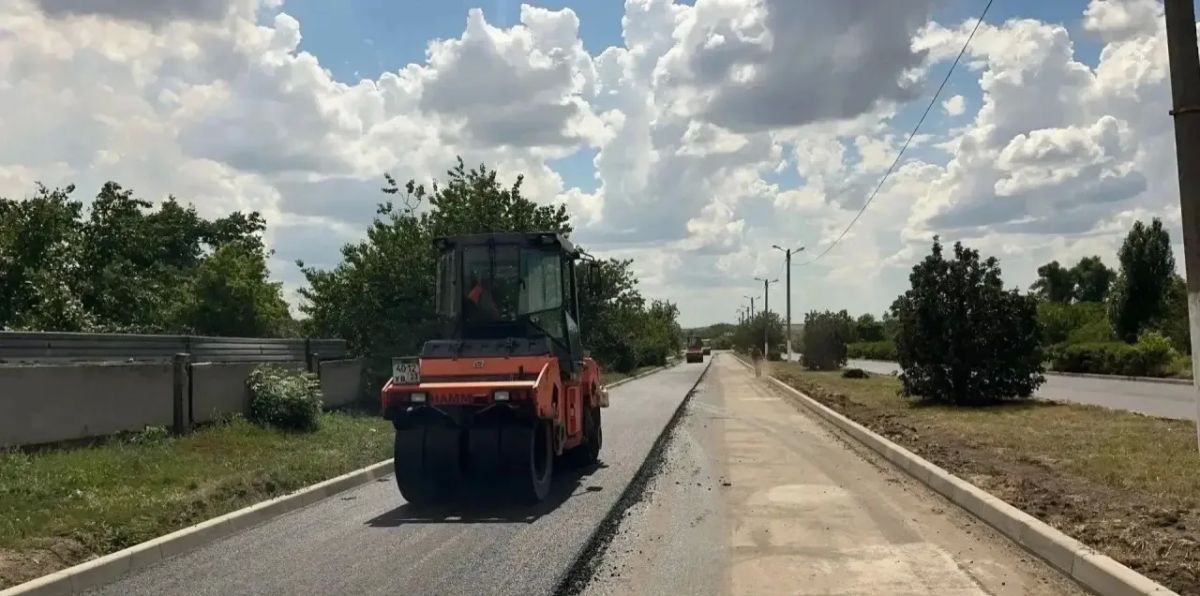 С любовью к Дебальцево . Завершаем восстановление одной из главных артерий города – улицу Ленина С любовью к Дебальцево . Завершаем восстановление одной из главных артерий города – улицу Ленина