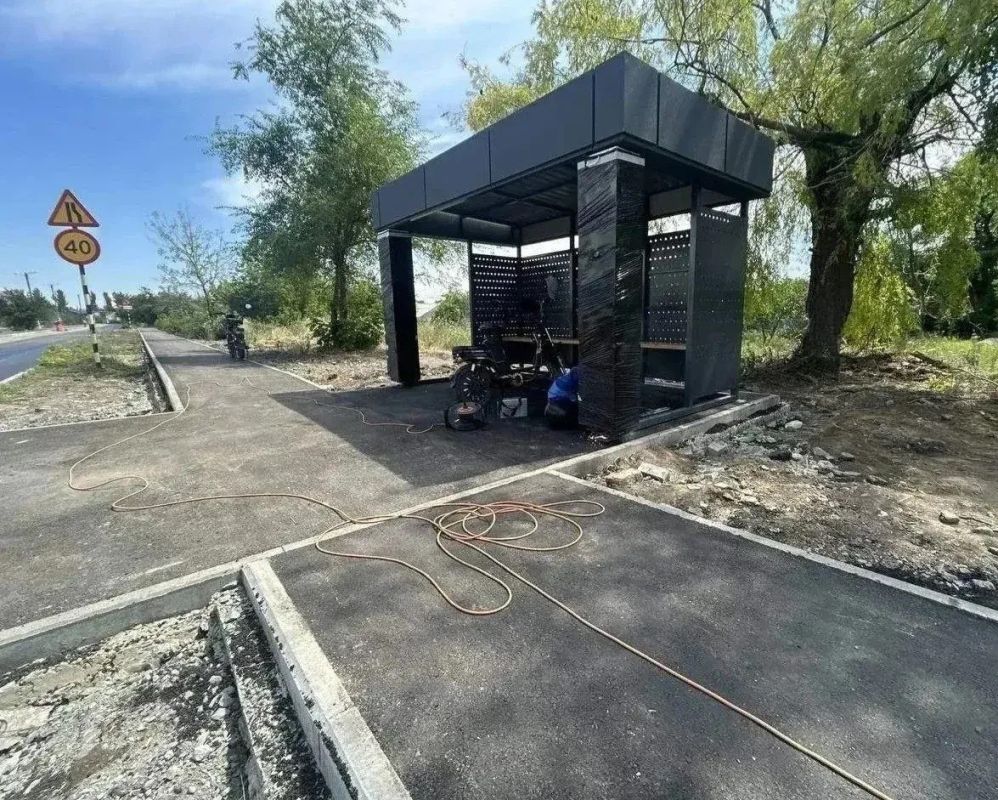 Ремонт дорог продолжается в подшефном Дебальцево Ремонт дорог продолжается в подшефном Дебальцево
