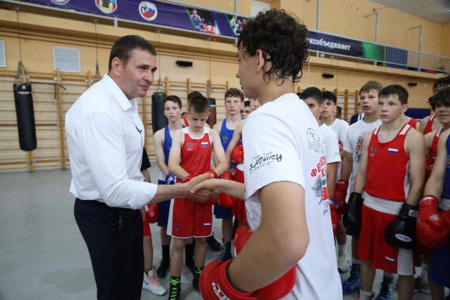 Дмитрий Демешин: В Хабаровске проведут Кубок губернатора по боксу Дмитрий Демешин: В Хабаровске проведут Кубок губернатора по боксу