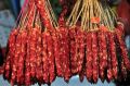 Колбаса, молоко, яйца: 85 попыток незаконного ввоза продуктов пресекли в пункте пропуска «Покровка» за этот сезон