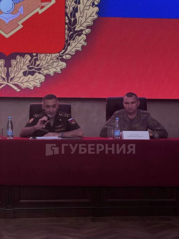 Встреча СМИ с представителями рабочей группы группировки войск «Восток» прошла сегодня в Хабаровске Встреча СМИ с представителями рабочей группы группировки войск «Восток» прошла сегодня в Хабаровске