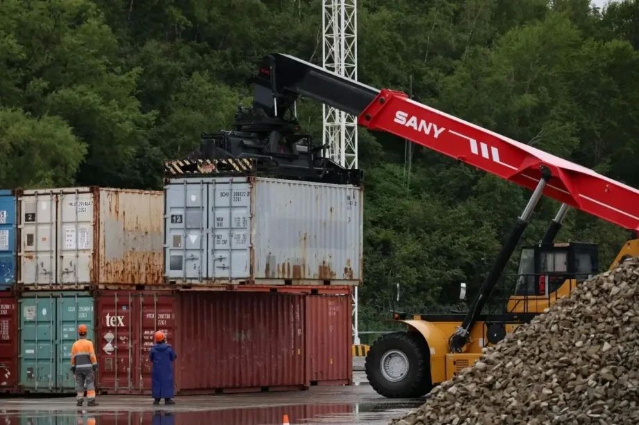 Больше социальных грузов будет доставлять морской терминал в Советской Гавани жителям удаленных городов и сел края Больше социальных грузов будет доставлять морской терминал в Советской Гавани жителям удаленных городов и сел края