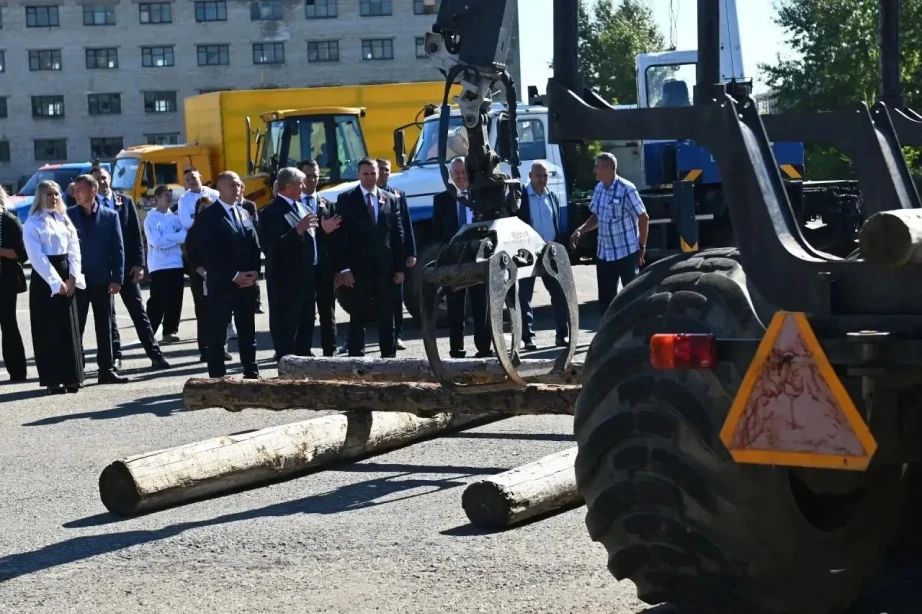 Ежегодно Комсомольский лесотехникум готовит более 200 специалистов лесной отрасли Ежегодно Комсомольский лесотехникум готовит более 200 специалистов лесной отрасли
