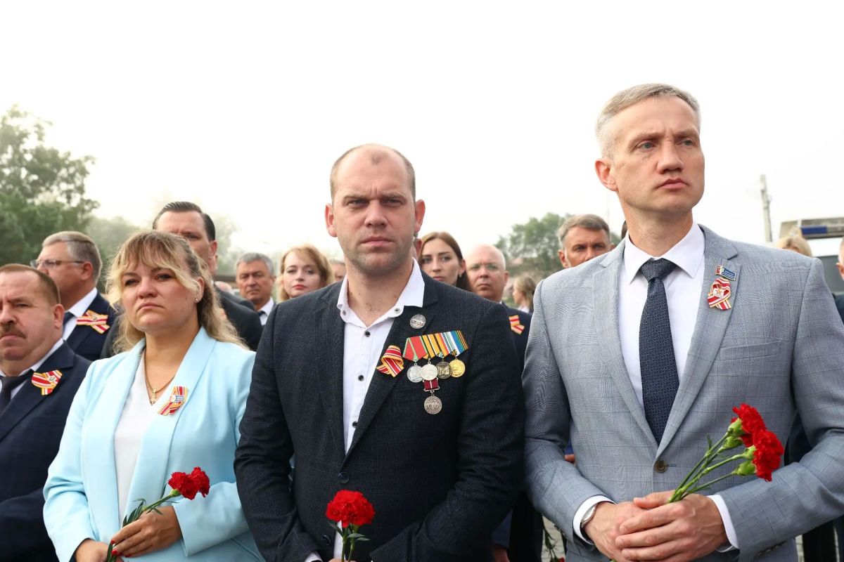 Дмитрий Демешин: Мемориал Героям Нового времени открыли в Хабаровске Дмитрий Демешин: Мемориал Героям Нового времени открыли в Хабаровске
