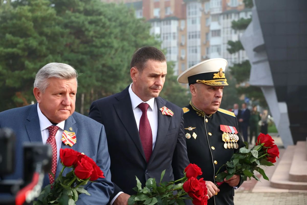 Дмитрий Демешин: Мемориал Героям Нового времени открыли в Хабаровске Дмитрий Демешин: Мемориал Героям Нового времени открыли в Хабаровске