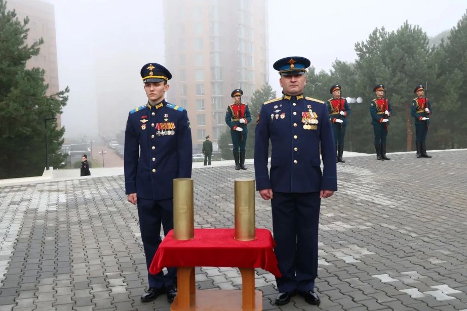 В Хабаровске открыли памятник Героям Нового времени В Хабаровске открыли памятник Героям Нового времени