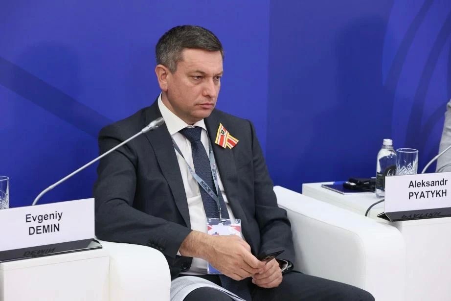 Построить центр обработки данных на Большом Уссурийском острове предложили эксперты II Российско-Китайского форума в Хабаровске Построить центр обработки данных на Большом Уссурийском острове предложили эксперты II Российско-Китайского форума в Хабаровске