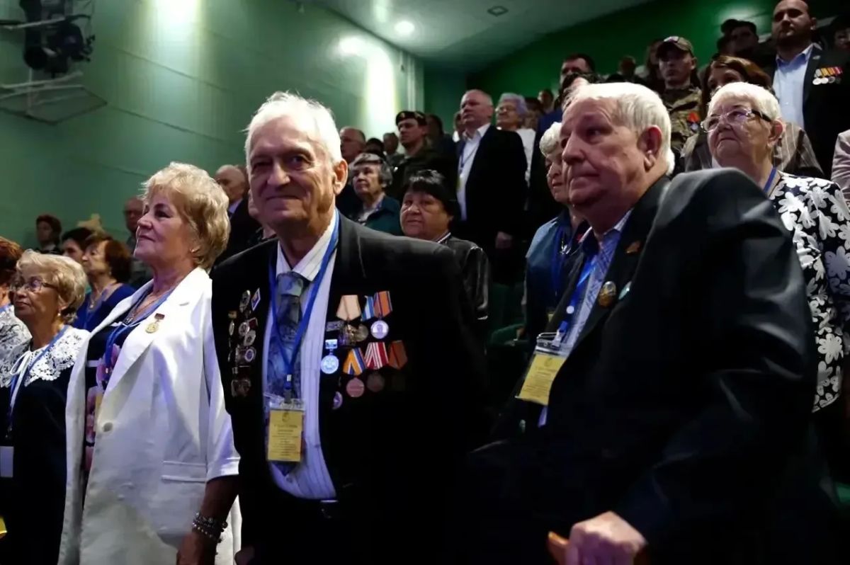 Максим Иванов: «Опыт ветеранов — не в архив, а новым поколениям!» Максим Иванов: «Опыт ветеранов — не в архив, а новым поколениям!»