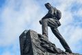 Фантомные боли Токио: когда хризантема все еще чешется