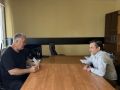 Александр Жорник: Провёл рабочую встречу с руководителем управляющей компании, которая сегодня взяла на обслуживание многоквартирные дома, оставшиеся без управления