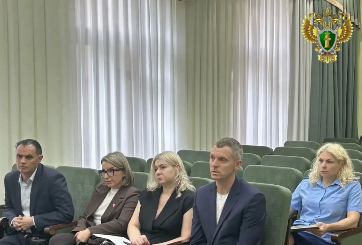 Обращения граждан под личным контролем прокурора Обращения граждан под личным контролем прокурора