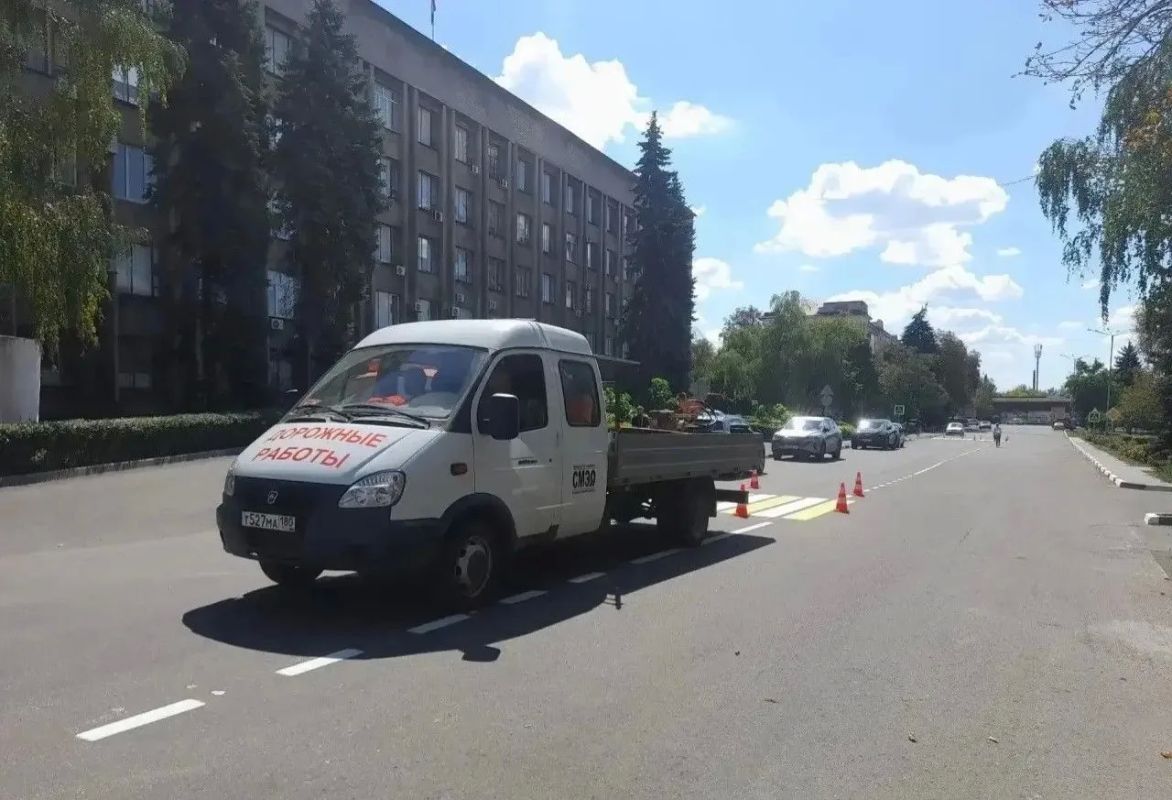 Восстановили ключевые дороги Дебальцево! Восстановили ключевые дороги Дебальцево!