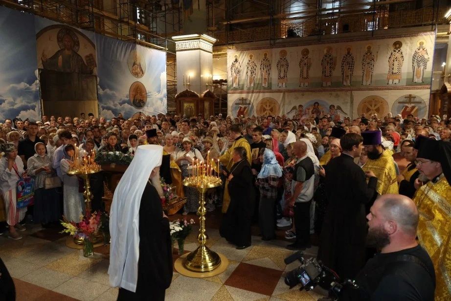 Десница святителя Спиридона Тримифунтского прибыла в Хабаровск Десница святителя Спиридона Тримифунтского прибыла в Хабаровск