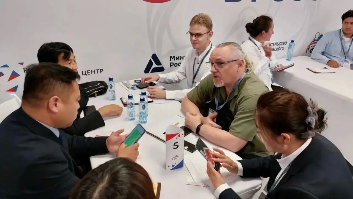 От встречи к партнёрству: 290 компаний из России и КНР на B2Bпереговорах II РоссийскоКитайского форума От встречи к партнёрству: 290 компаний из России и КНР на B2Bпереговорах II РоссийскоКитайского форума