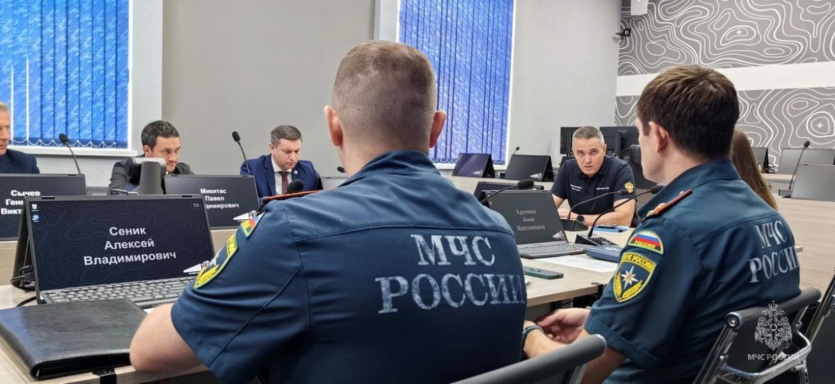 В Хабаровске специалисты МЧС России приняли участие в комплексной проверке сетей связи к работе в условиях ЧС В Хабаровске специалисты МЧС России приняли участие в комплексной проверке сетей связи к работе в условиях ЧС