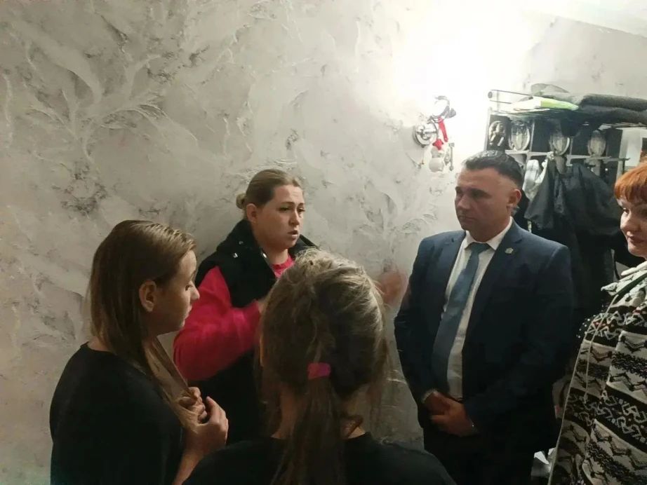 Губернатор взял под личный контроль ситуацию со школьным автобусом в районе имени Лазо Губернатор взял под личный контроль ситуацию со школьным автобусом в районе имени Лазо
