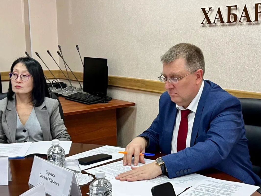 Сегодня состоялось очередное заседание Общественного совета при Минцифры края, на котором участники рассмотрели актуальные вопросы, затрагивающие интересы жителей региона Сегодня состоялось очередное заседание Общественного совета при Минцифры края, на котором участники рассмотрели актуальные вопросы, затрагивающие интересы жителей региона