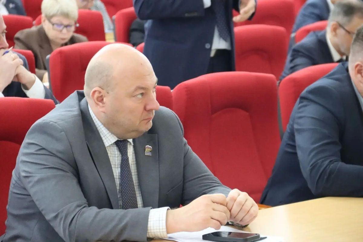 Сергей Кравчук: Провел аппаратное совещание Сергей Кравчук: Провел аппаратное совещание