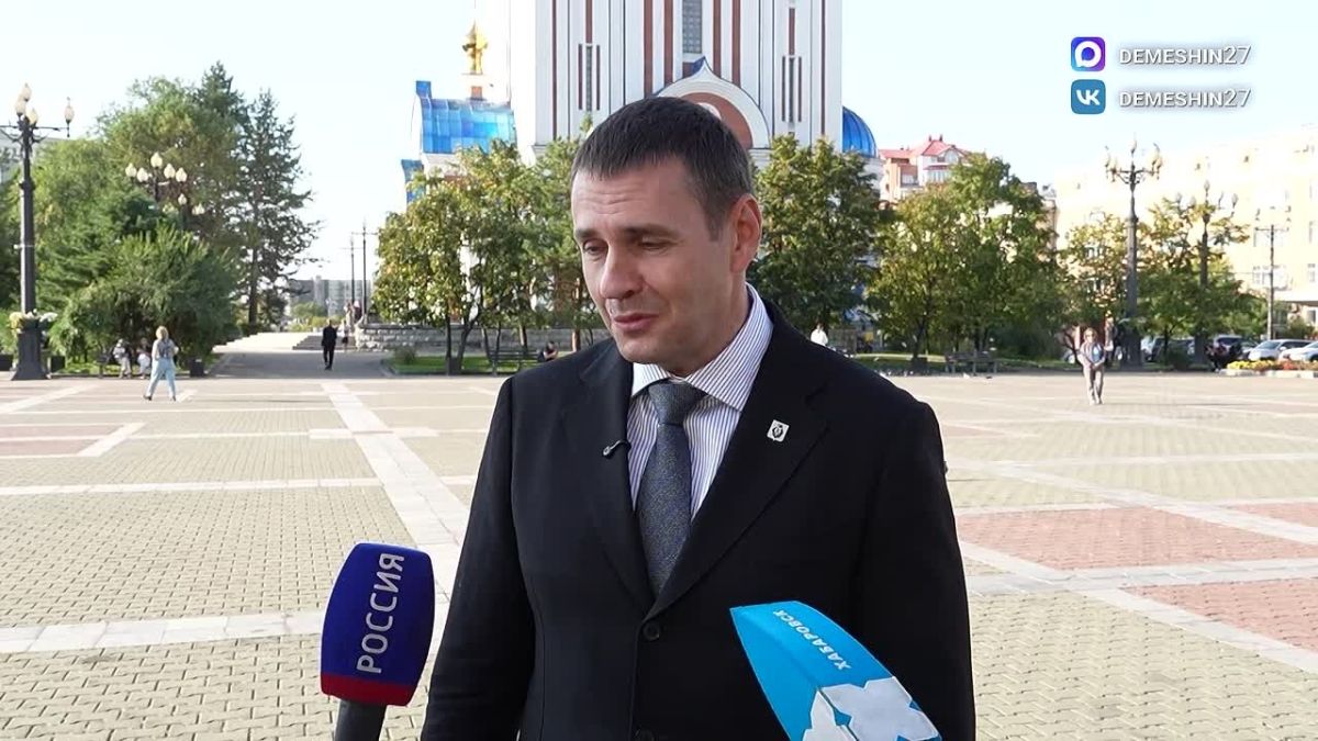 Дмитрий Демешин: Сразу по возвращении в Хабаровск ответил на вопросы журналистов о встрече с Президентом России