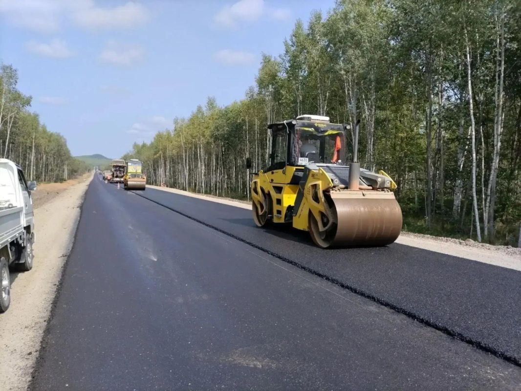 Сезон дорожных работ близится к завершению в Хабаровском крае Сезон дорожных работ близится к завершению в Хабаровском крае