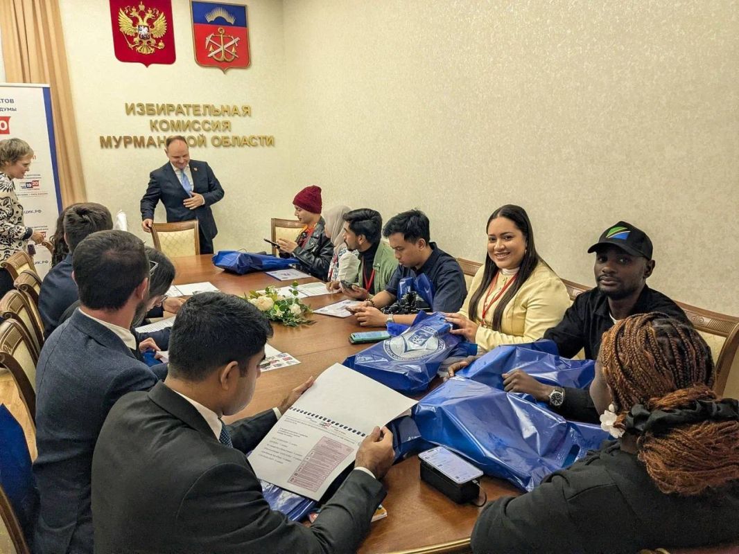 Танзанийские международные наблюдатели, работавшие на выборах в Госдуму РФ, высоко оценили организацию избирательного процесса, назвав его прозрачным, мирным и технологичным Танзанийские международные наблюдатели, работавшие на выборах в Госдуму РФ, высоко оценили организацию избирательного процесса, назвав его прозрачным, мирным и технологичным
