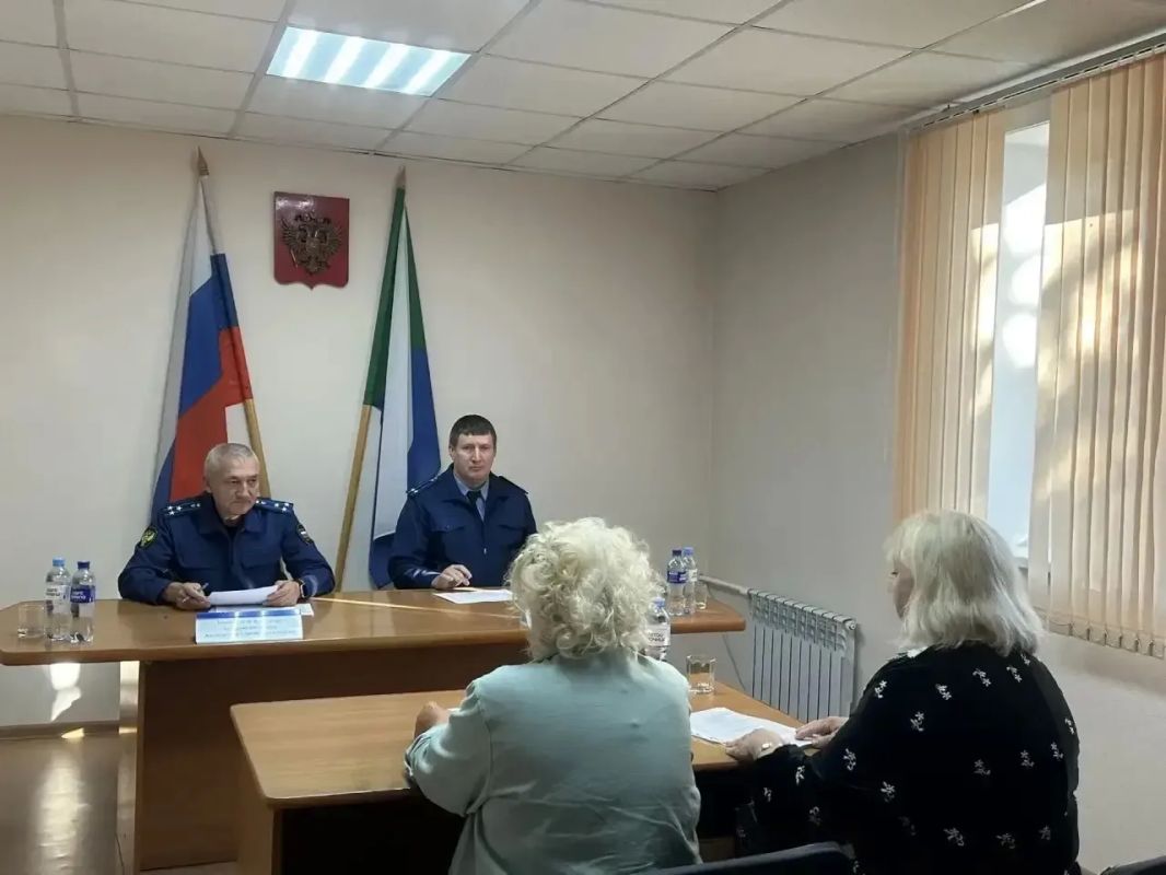 Заместитель прокурора Хабаровского края провел личный прием граждан в г. Советская Гавань Заместитель прокурора Хабаровского края провел личный прием граждан в г. Советская Гавань
