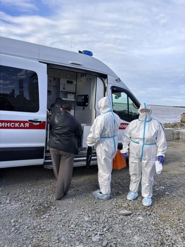 В речном пункте пропуска Хабаровск прошли тактико-специальные учения В речном пункте пропуска Хабаровск прошли тактико-специальные учения