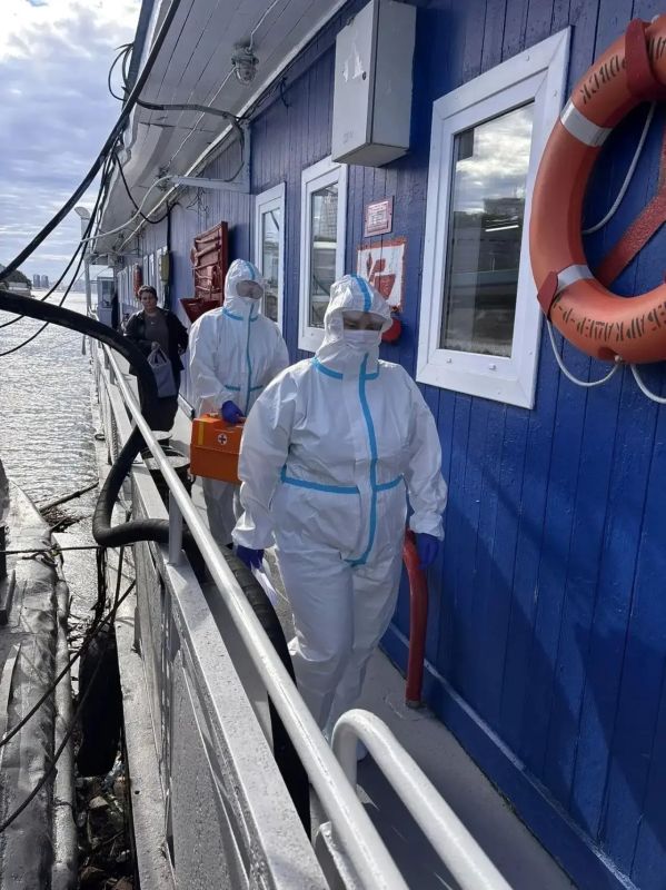 В речном пункте пропуска Хабаровск прошли тактико-специальные учения