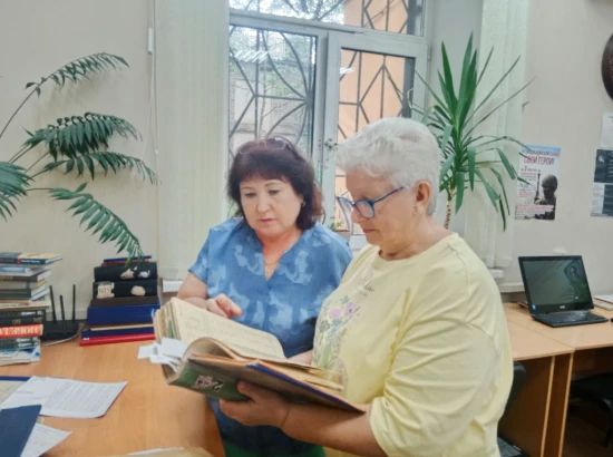 Интервью с архивистами о поиске своих родовых корней или генеалогии