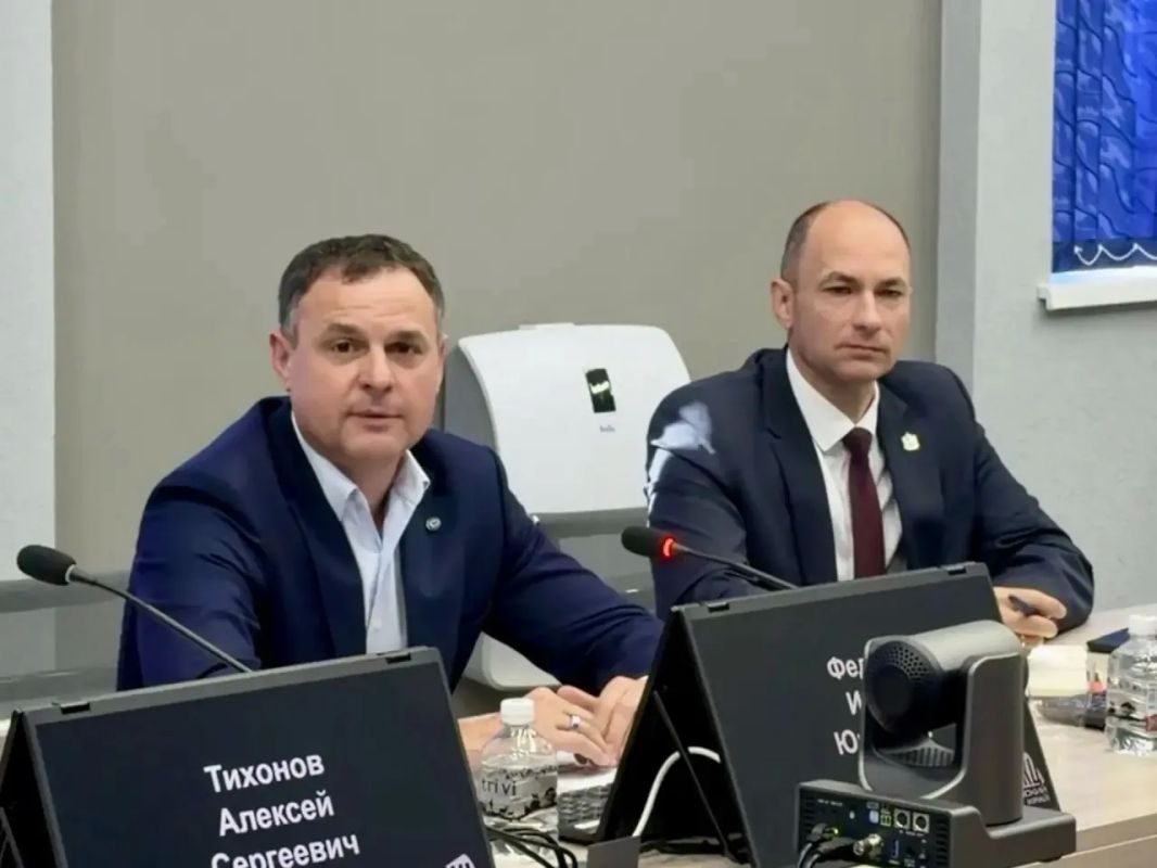 Сегодня в Хабаровске состоялось совещание по вопросам цифровой трансформации и внедрения ИИ в регионе Сегодня в Хабаровске состоялось совещание по вопросам цифровой трансформации и внедрения ИИ в регионе