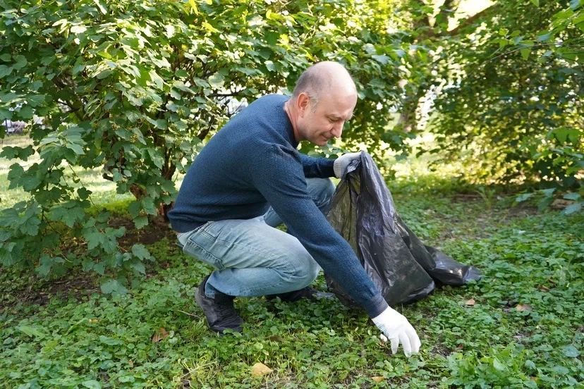 Традиция добрых дел: в Хабаровском крае стартовал осенний субботник Традиция добрых дел: в Хабаровском крае стартовал осенний субботник