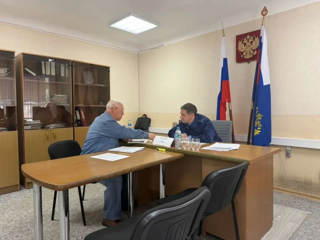 В Хабаровском крае заместитель прокурора региона провел личный прием граждан В Хабаровском крае заместитель прокурора региона провел личный прием граждан