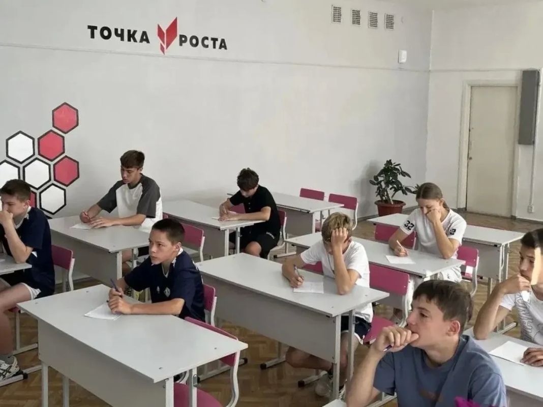 В образовательных организациях Ульчского района в рамках нацпроекта «Молодежь и дети» состоялось начало проведения школьного этапа Всероссийской олимпиады школьников