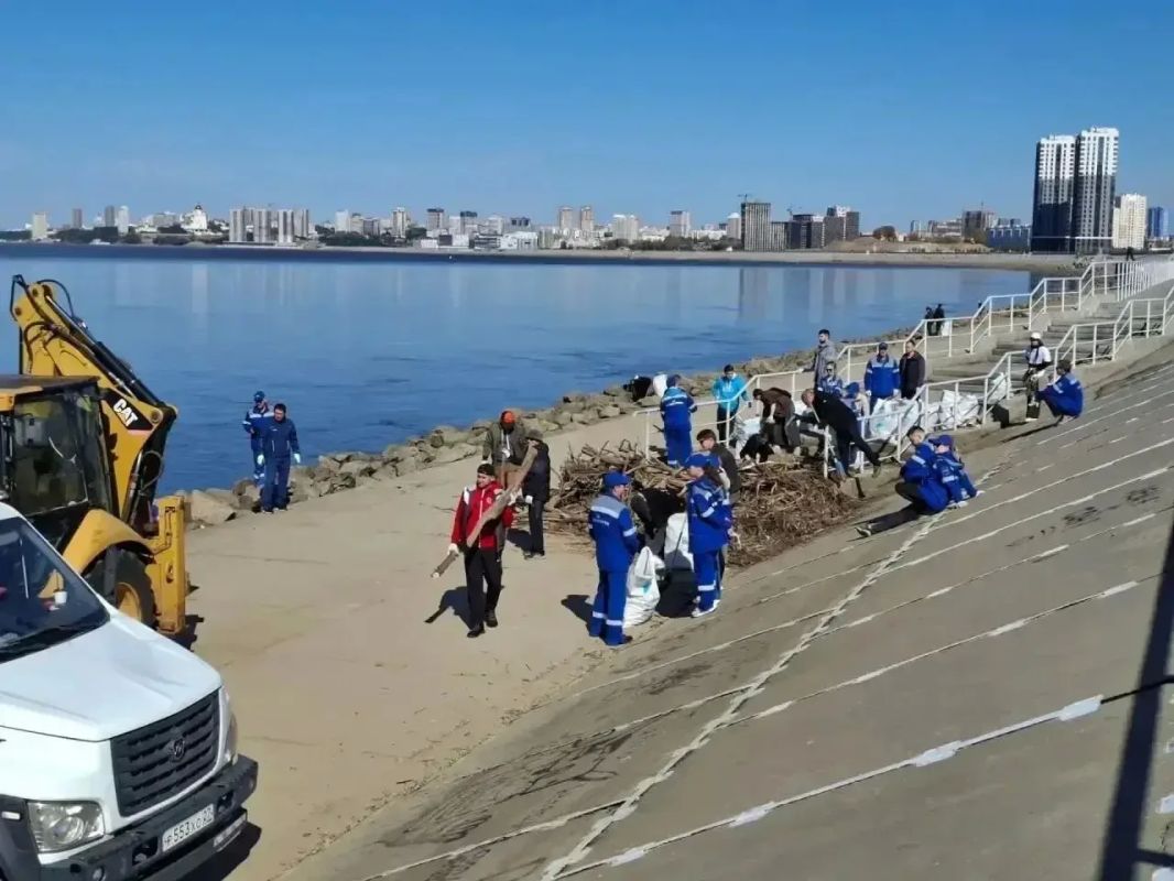 Один край — одна забота: в Хабаровском крае состоялся осенний субботник Один край — одна забота: в Хабаровском крае состоялся осенний субботник