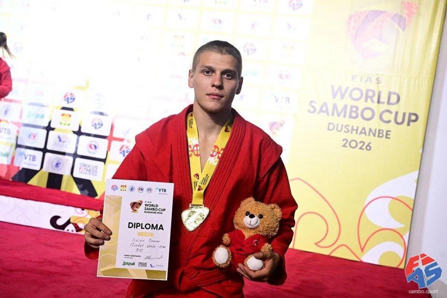 Хабаровчанин выиграл Кубок мира по самбо Хабаровчанин выиграл Кубок мира по самбо