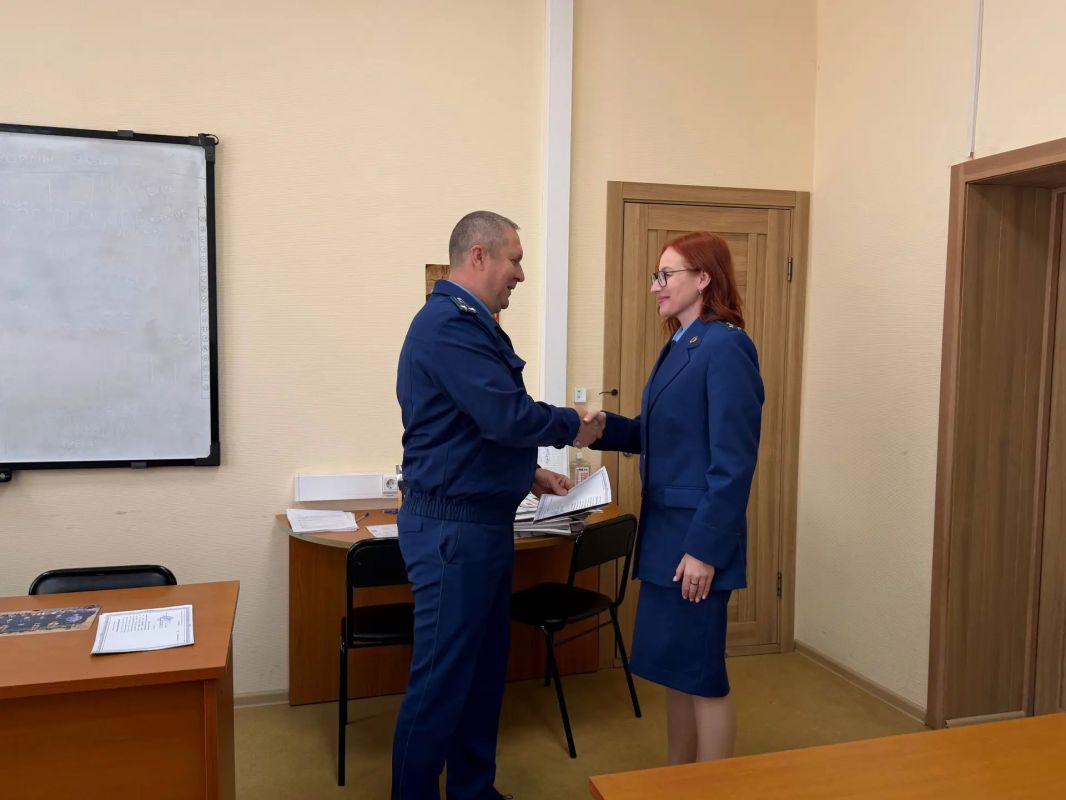 В Хабаровске завершилось профессиональное обучение прокурорских работников, осуществляющих надзор за процессуальной деятельностью органов дознания и предварительного следствия В Хабаровске завершилось профессиональное обучение прокурорских работников, осуществляющих надзор за процессуальной деятельностью органов дознания и предварительного следствия