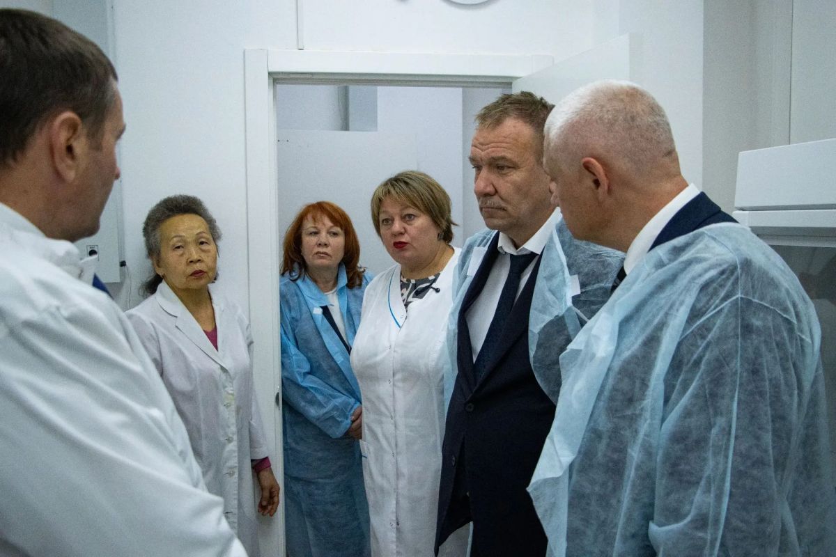 Дмитрий Демешин: В Нелькане будем строить новый стационар Дмитрий Демешин: В Нелькане будем строить новый стационар
